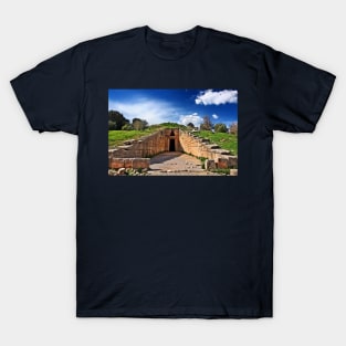 The Treasury of Atreus - Ancient Mycenae T-Shirt